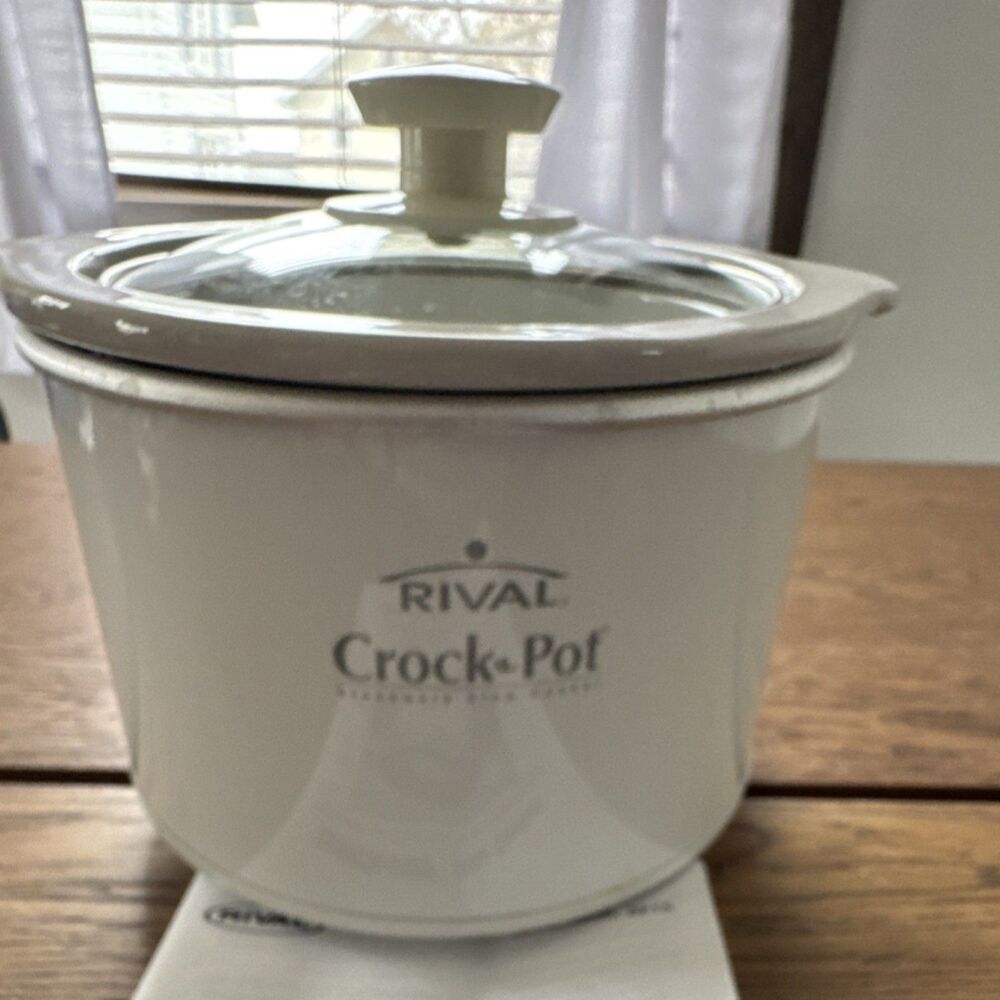 Rival Crock-Pot Slow Cooker White Stoneware Glass Lid Dishwasher Safe